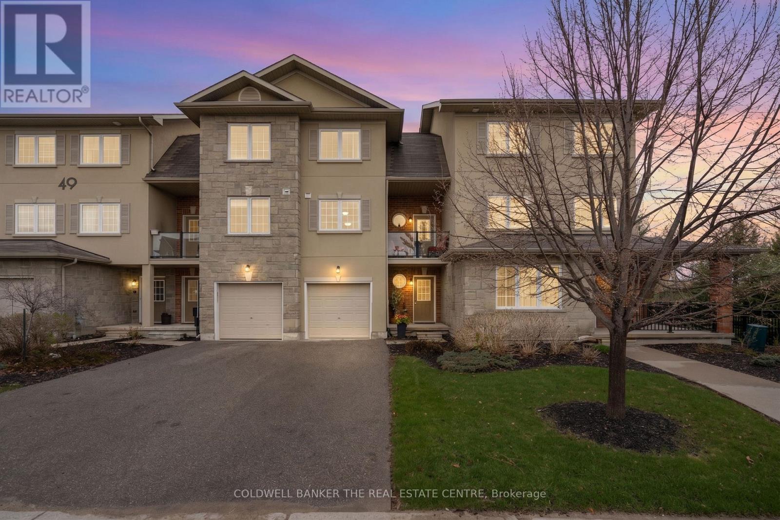 #7 49 FERNDALE DRIVE S - 2