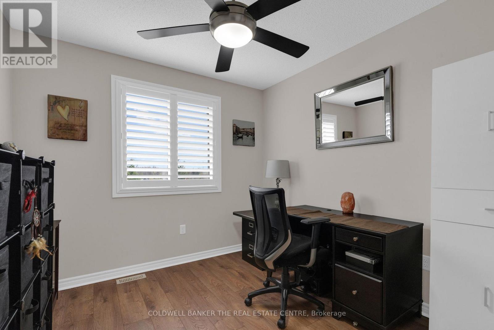 #7 49 FERNDALE DRIVE S - 22
