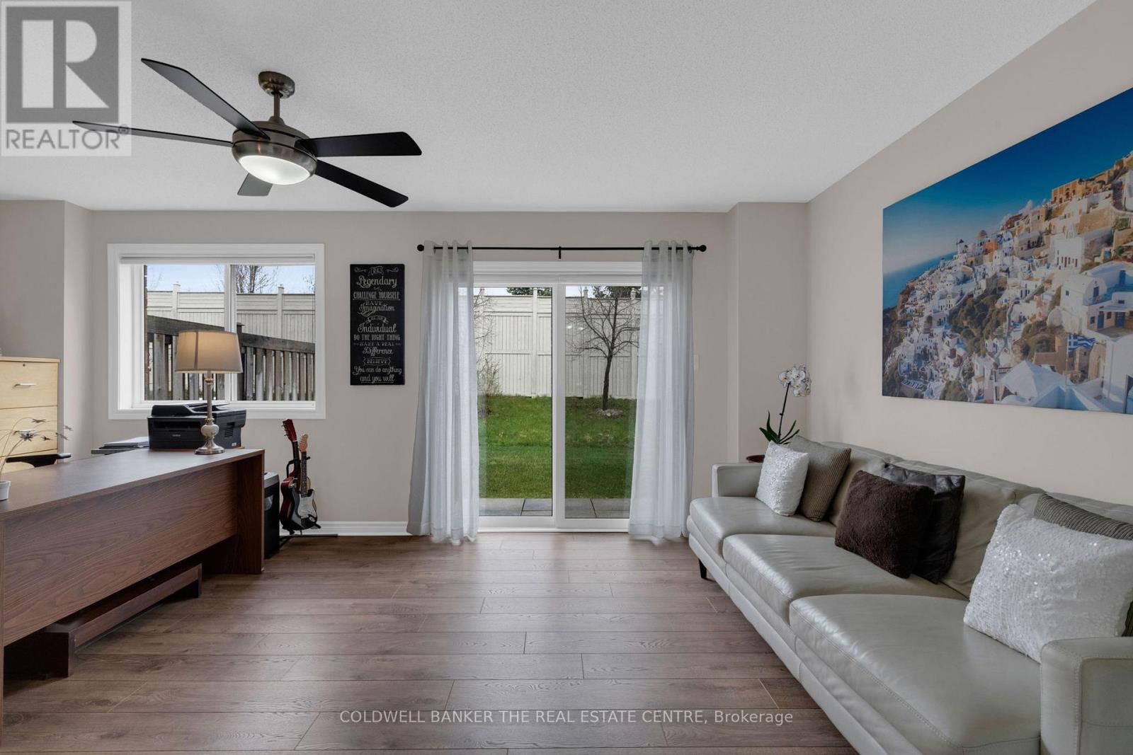 #7 49 FERNDALE DRIVE S - 25