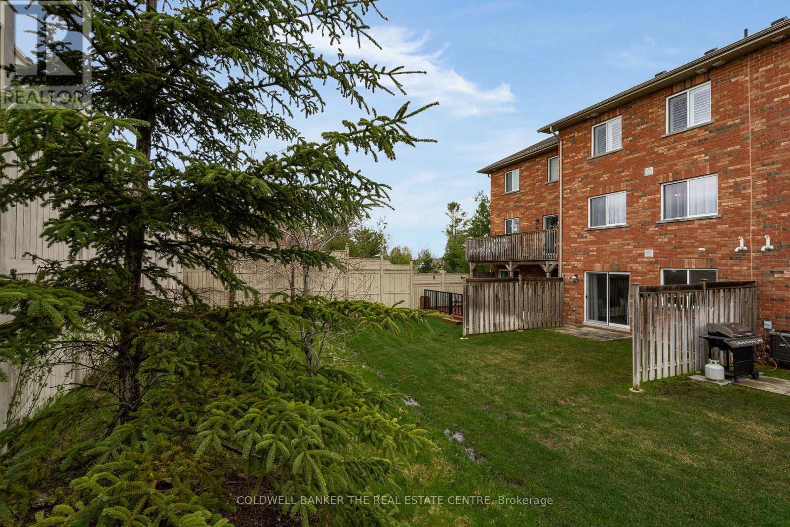 #7 49 FERNDALE DRIVE S - 28