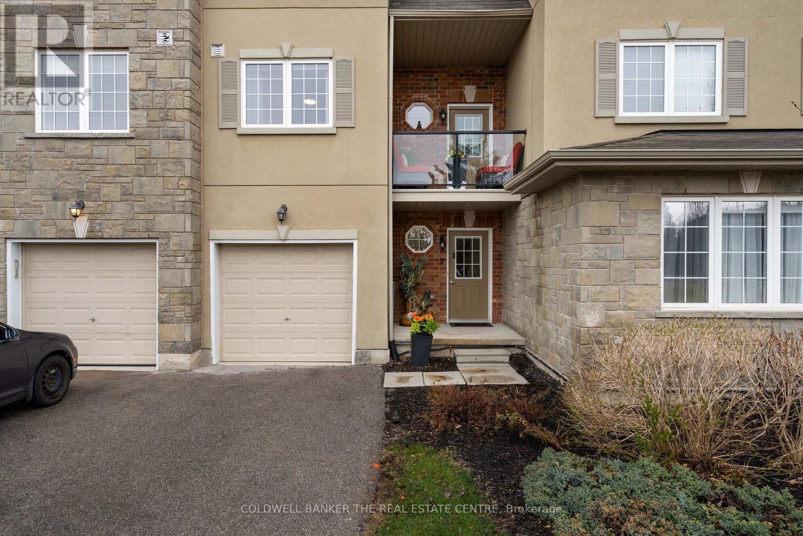 #7 49 FERNDALE DRIVE S - 3