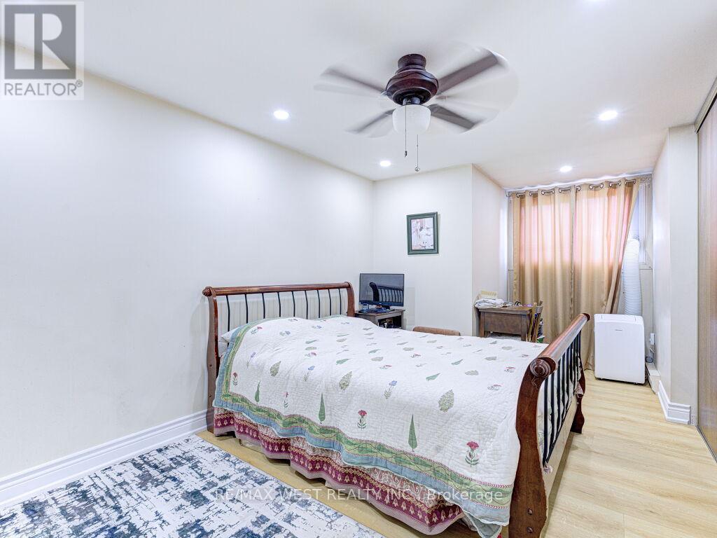 #22 83 IRWIN ROAD - 19