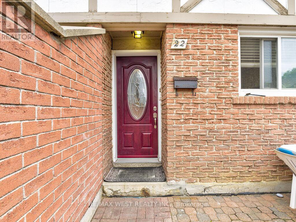 #22 83 IRWIN ROAD - 26