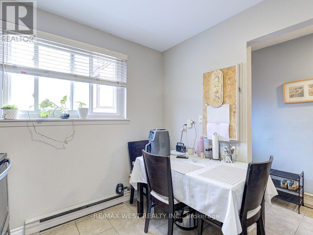 #22 83 IRWIN ROAD - 4
