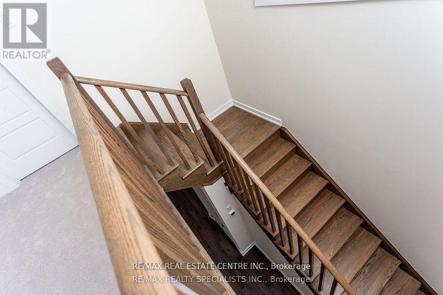 16 MONTEITH DRIVE S - 12