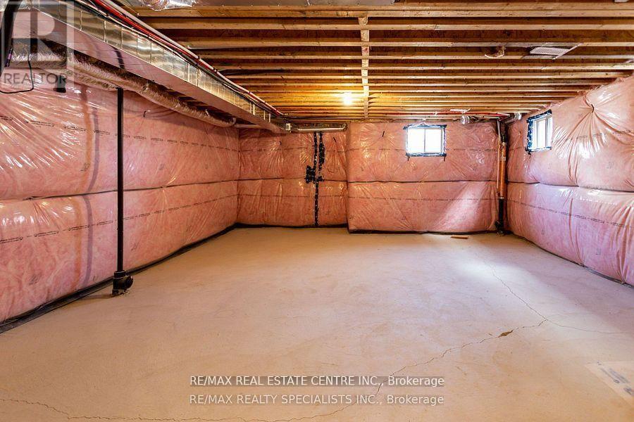 16 MONTEITH DRIVE S - 21