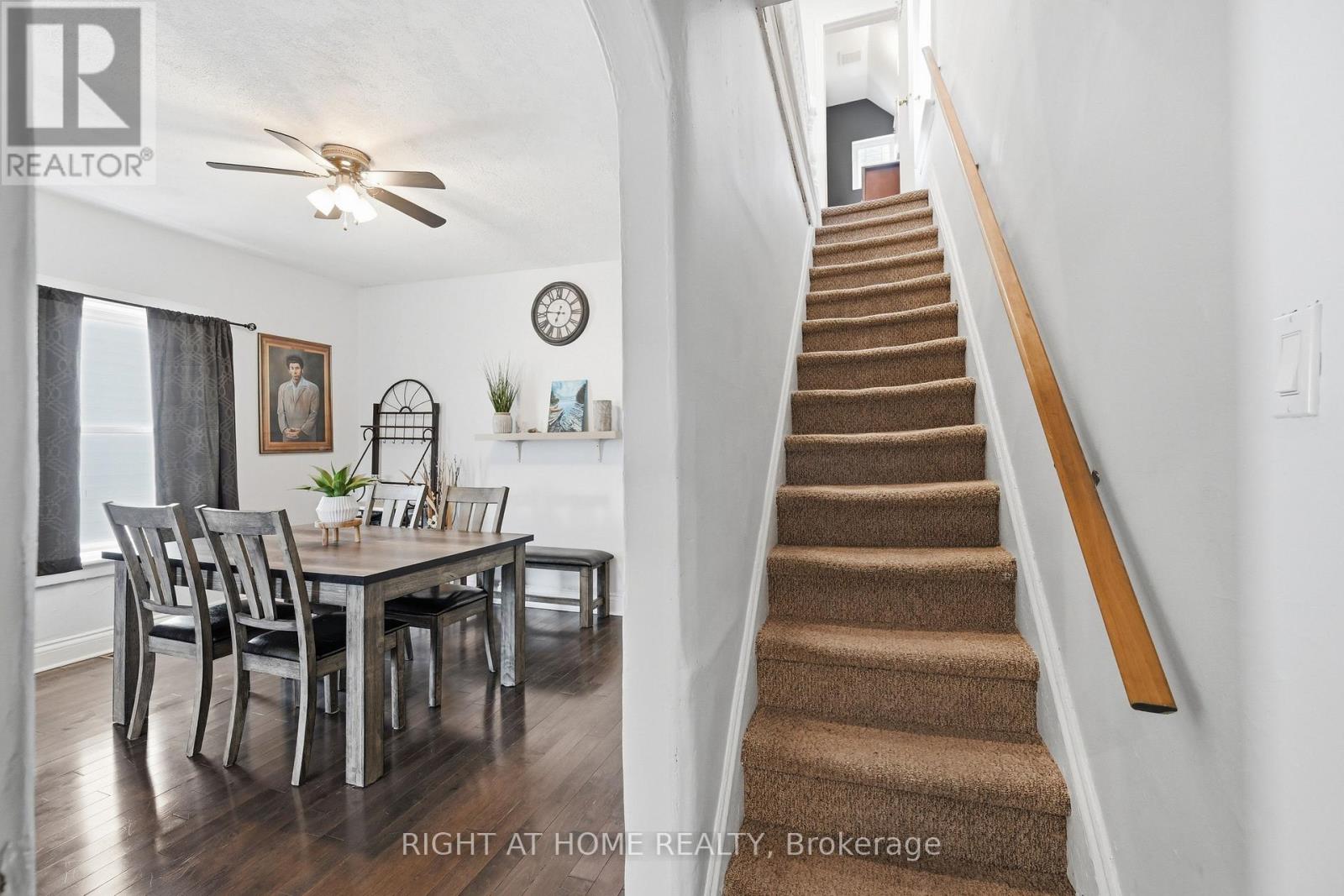 69 HILLYARD STREET - 11