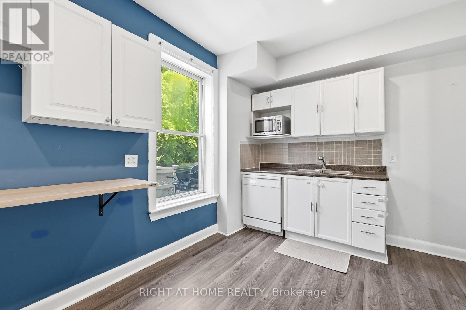 69 HILLYARD STREET - 3