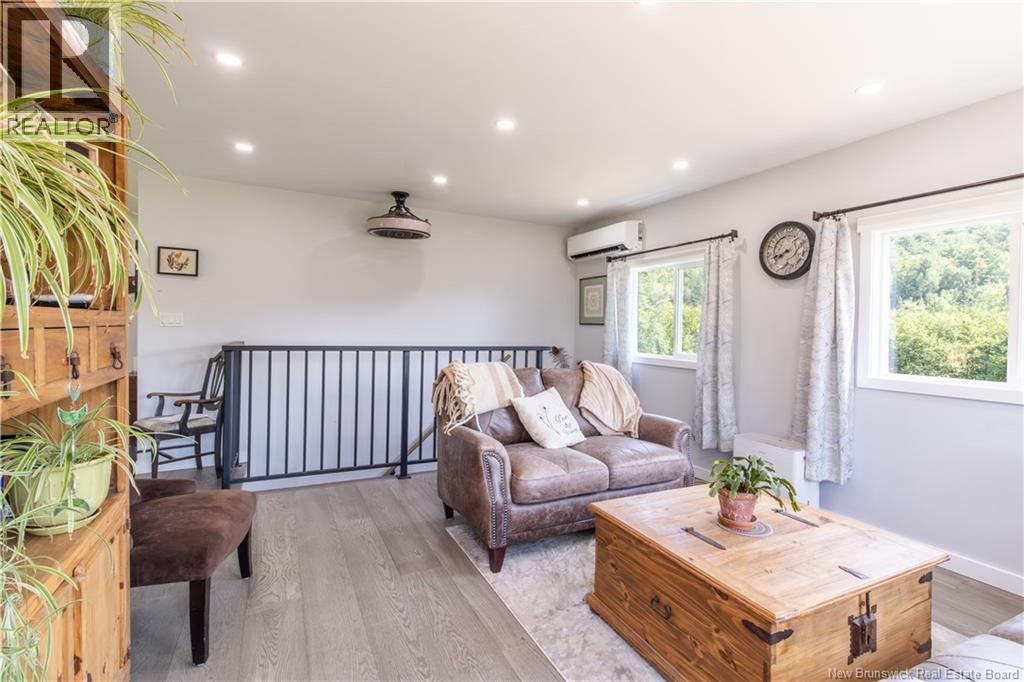 11464 Route 114 - Image 16