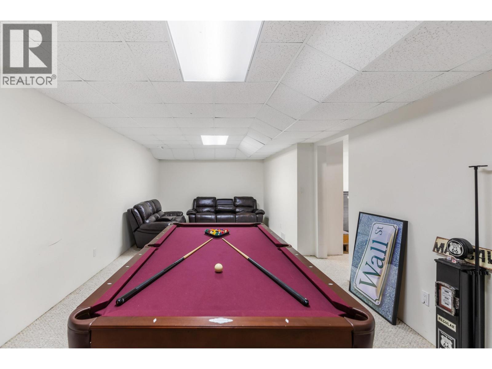 2125 SHARELENE DRIVE - 21