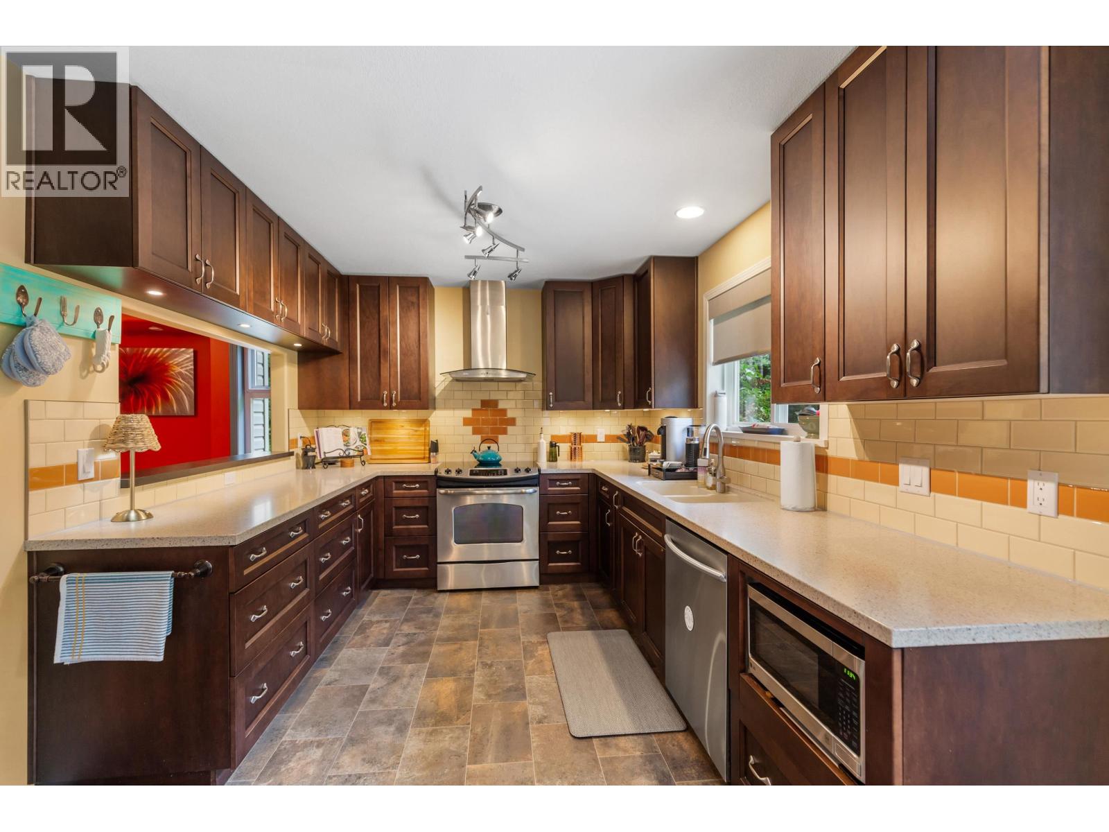 2125 SHARELENE DRIVE - 8