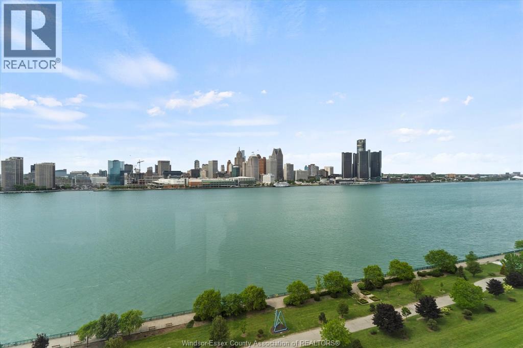 #507 515 Riverside DRIVE West - 31