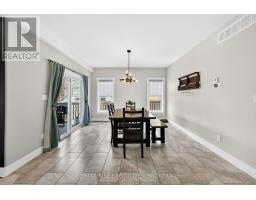 Living room - 700 Stonehenge Street, Kingston, ON K7P0B2 Photo 7