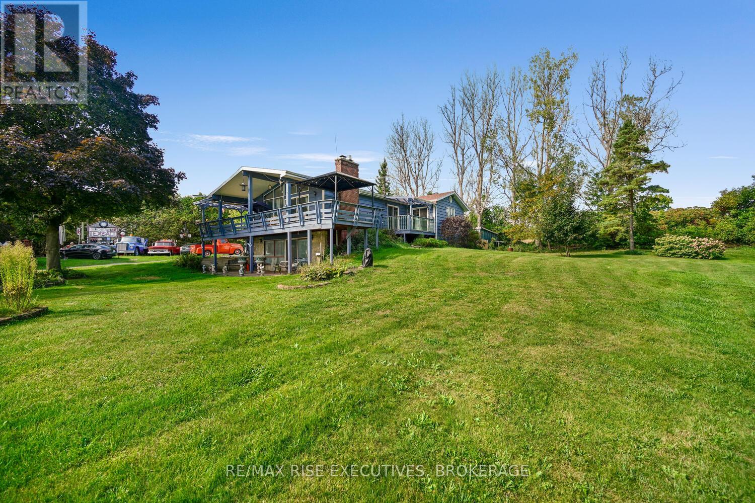 1578 COUNTY ROAD 2 - 6
