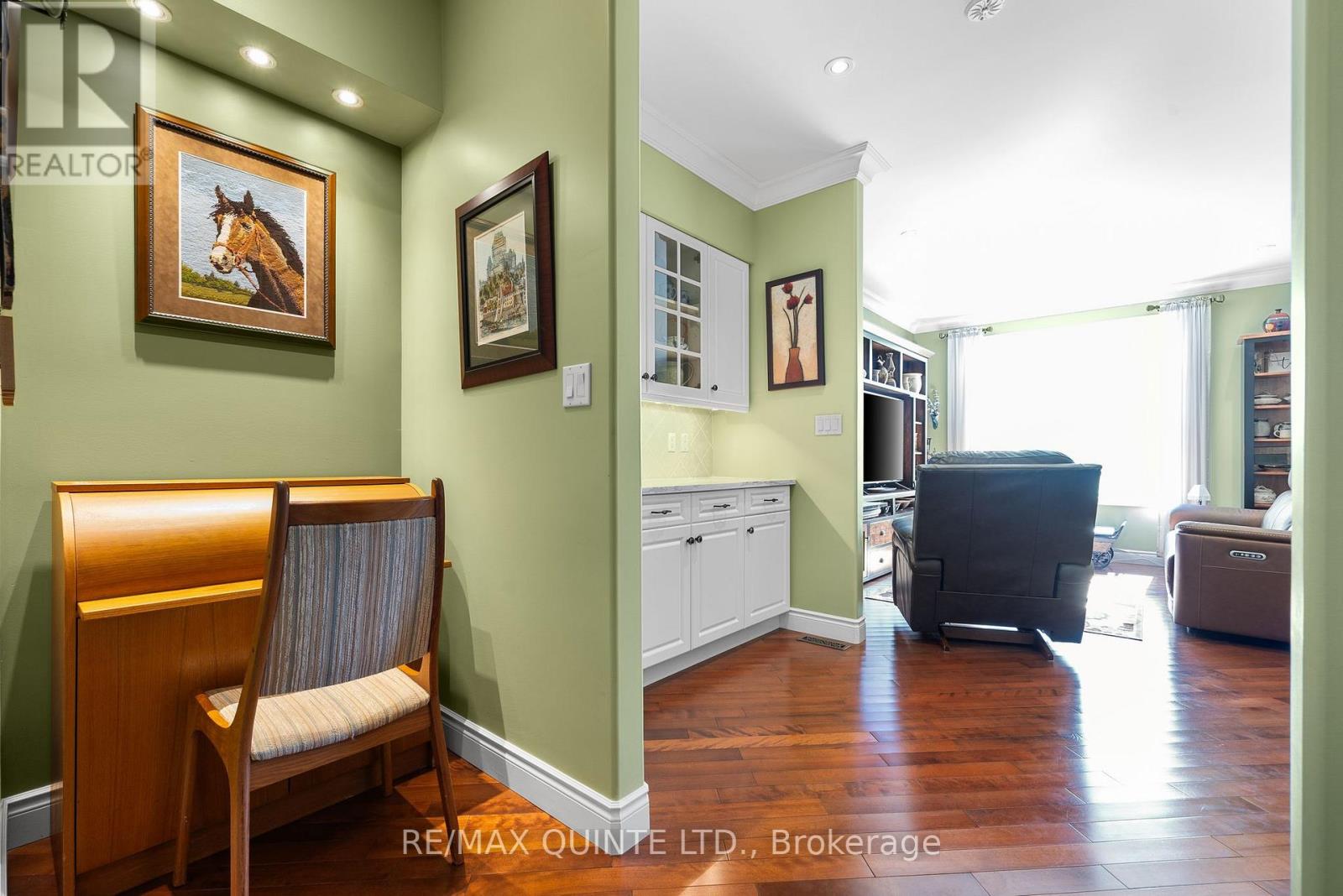 24 GRACEFIELD LANE - Image 13