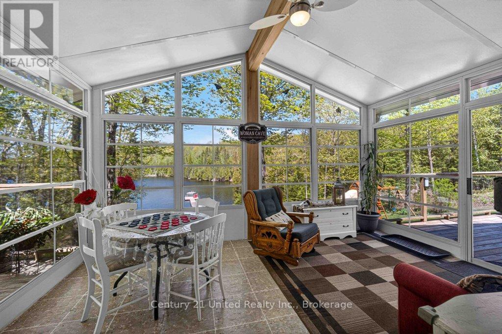 1120 SURVEYOR DRIVE - 16