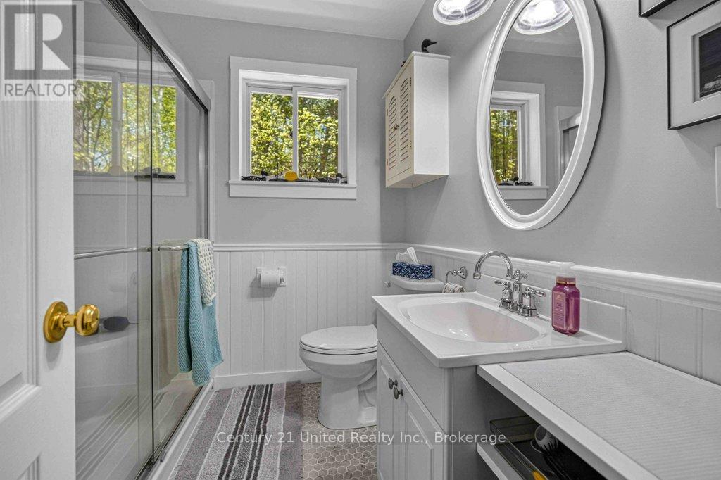 1120 SURVEYOR DRIVE - 21