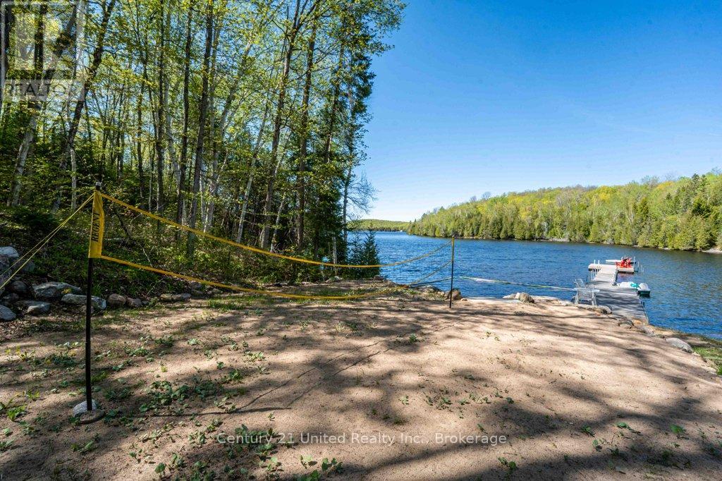 1120 SURVEYOR DRIVE - 34