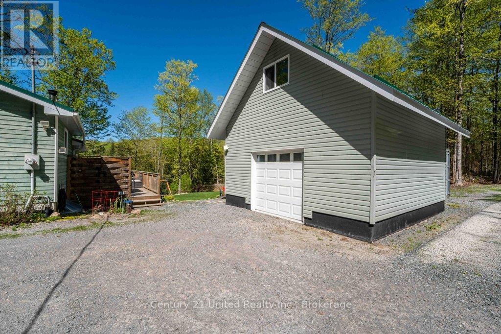1120 SURVEYOR DRIVE - 37