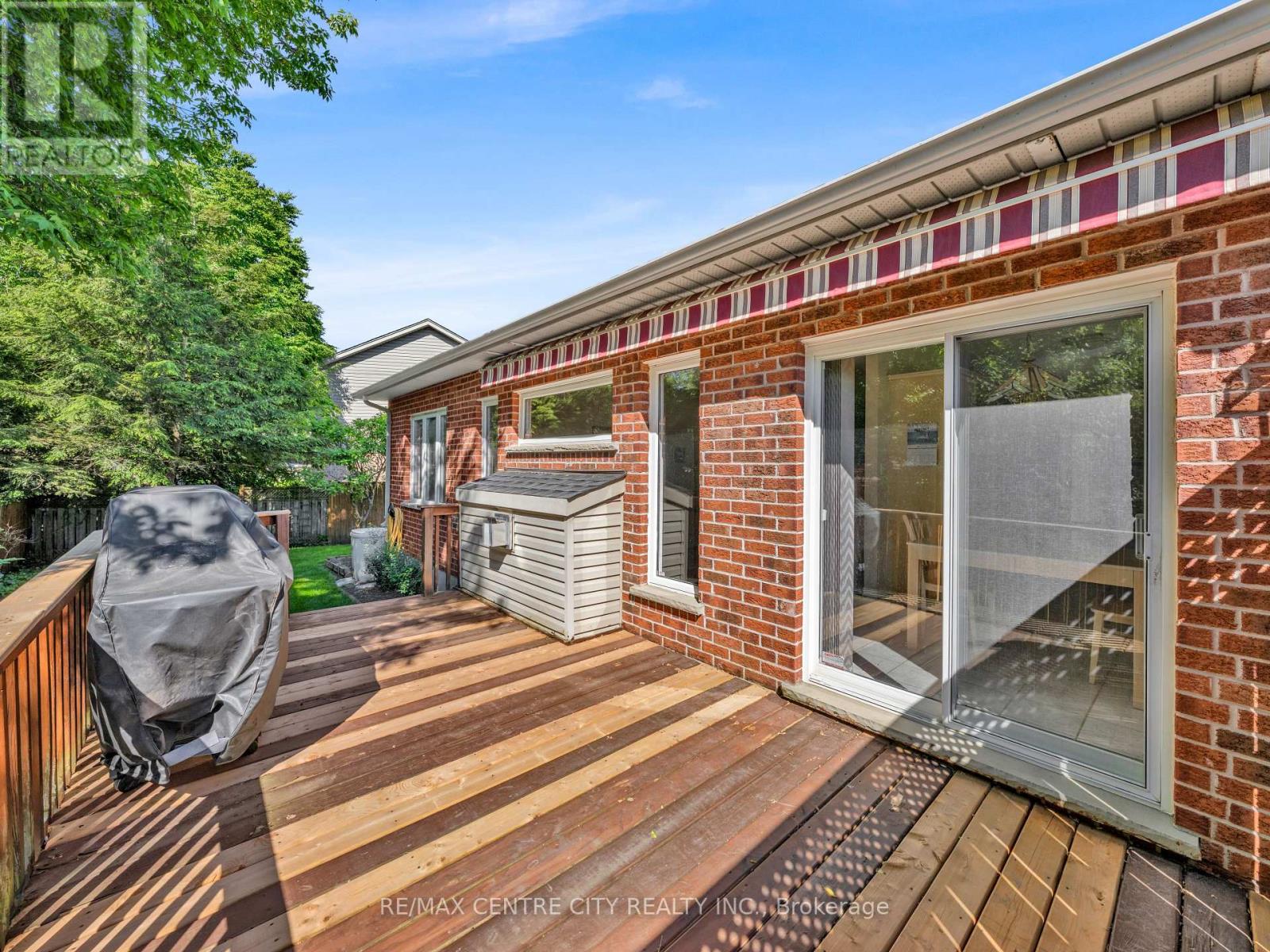 23 BRIMLEY COURT - 13