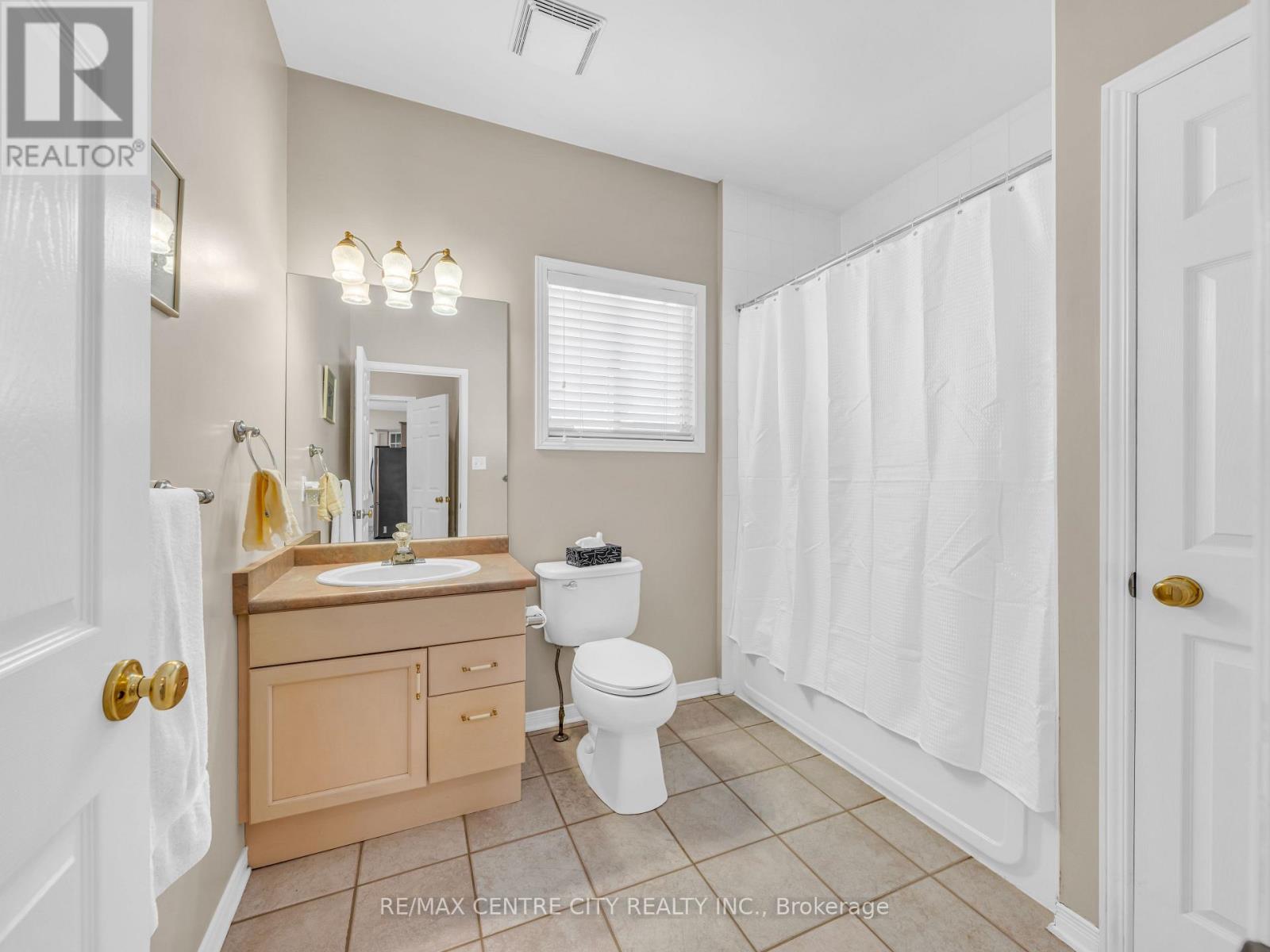 23 BRIMLEY COURT - 19