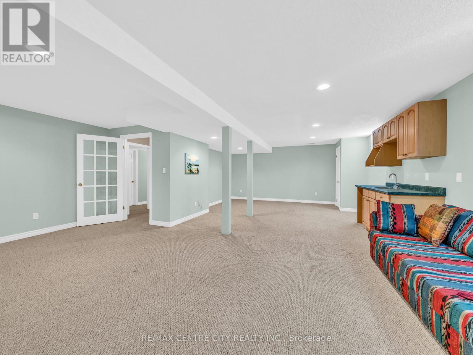 23 BRIMLEY COURT - 26