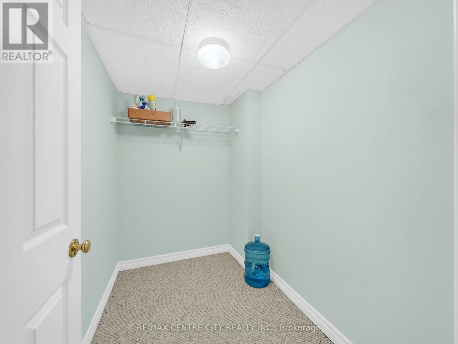 23 BRIMLEY COURT - 29