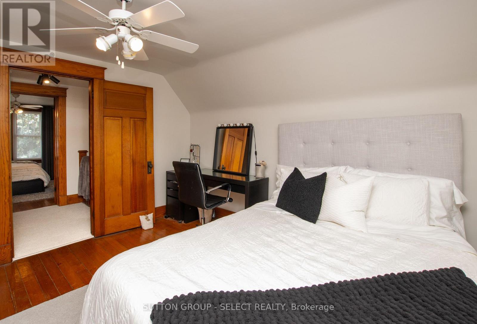 4273 COLONEL TALBOT ROAD N - 21