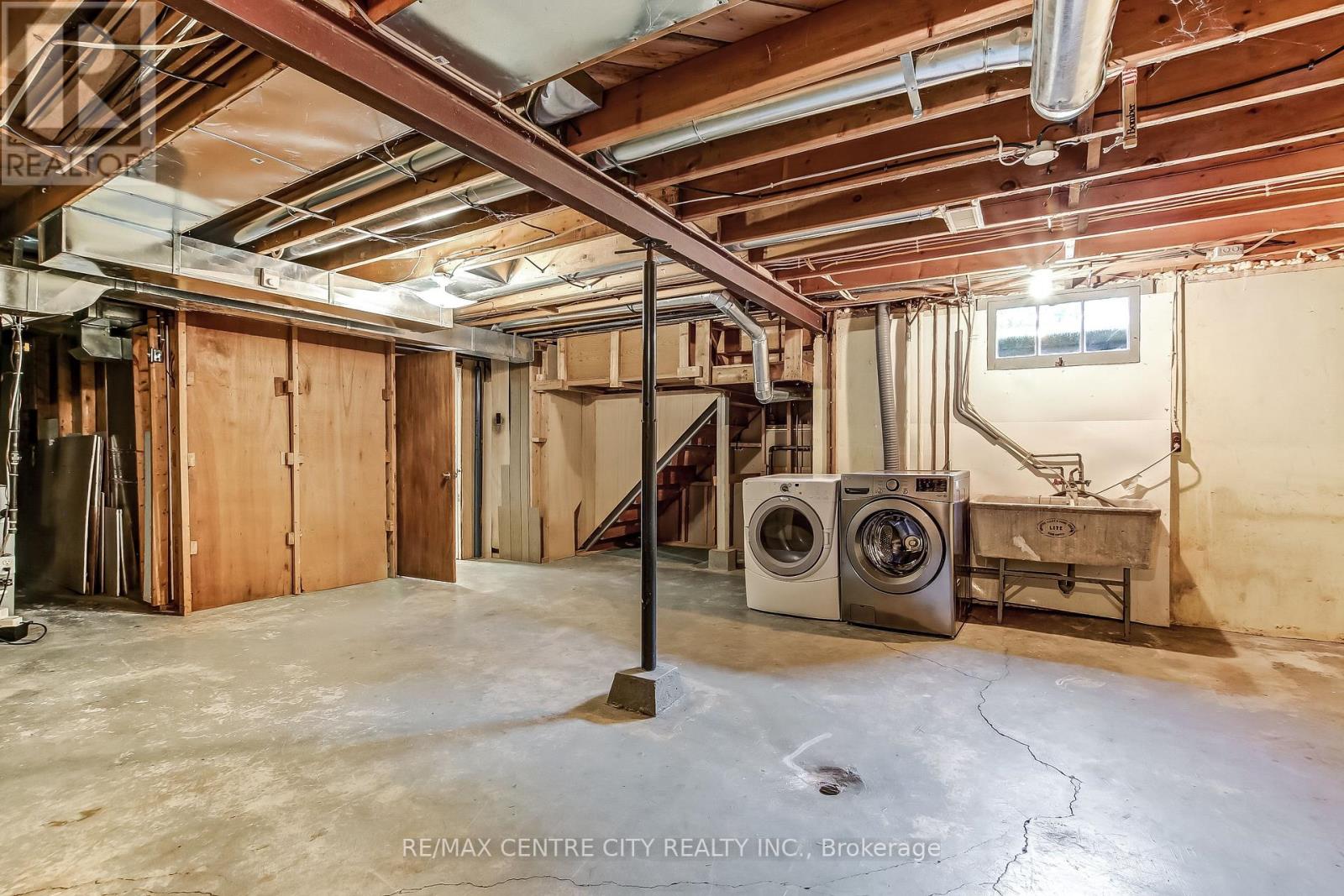 776 HEADLEY DRIVE - 20