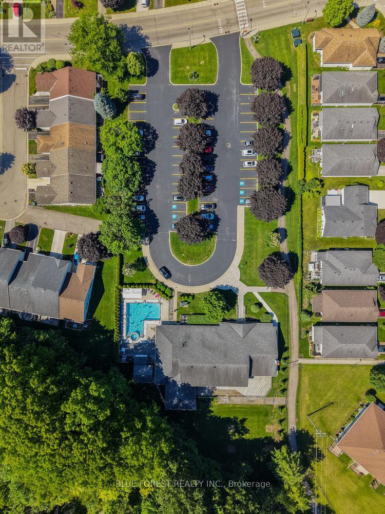 1 SINCLAIR DRIVE - 39
