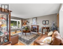 Loft - 1 Sinclair Drive, Tillsonburg, ON N4G5L6 Photo 7