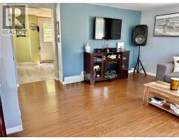 345 Renfrew, Dalhousie, NB E8C2J4 Photo 10