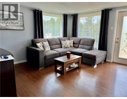 Kitchen/Dining room - 345 Renfrew, Dalhousie, NB E8C2J4 Photo 7