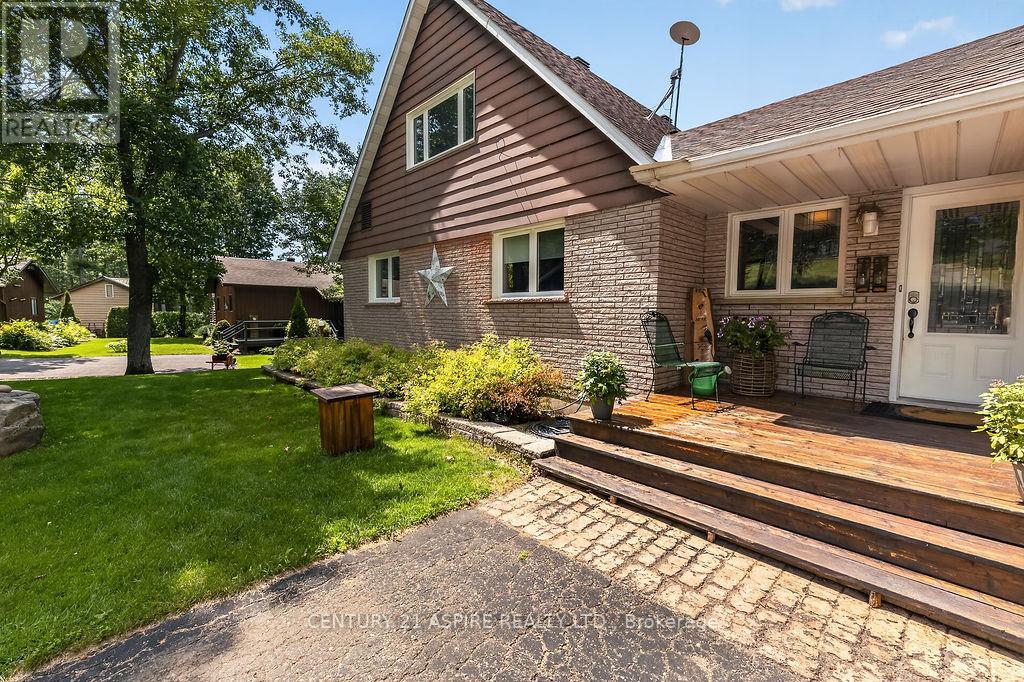 324 RANTZ ROAD - 1