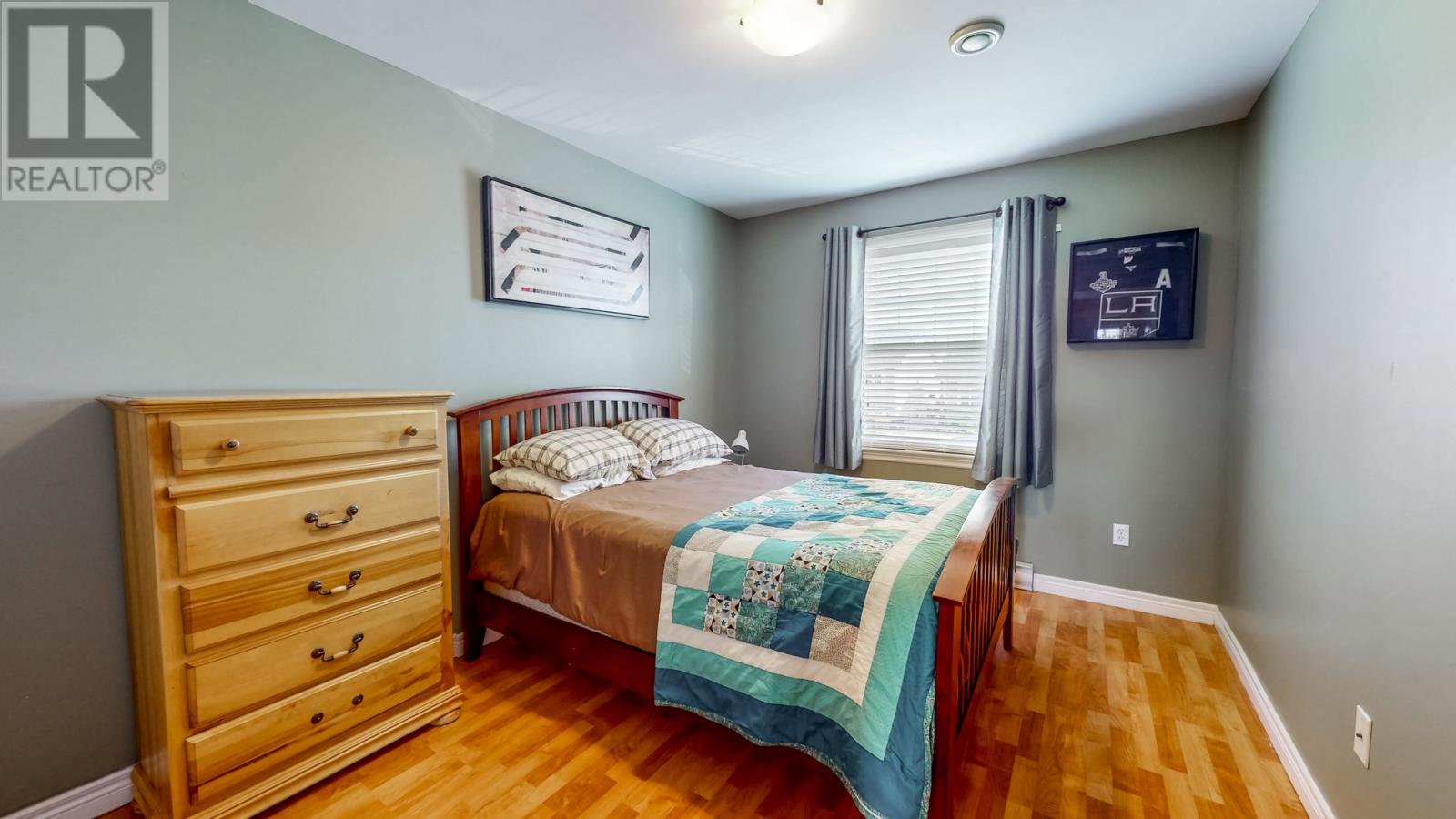 17 Julieann Place - 21