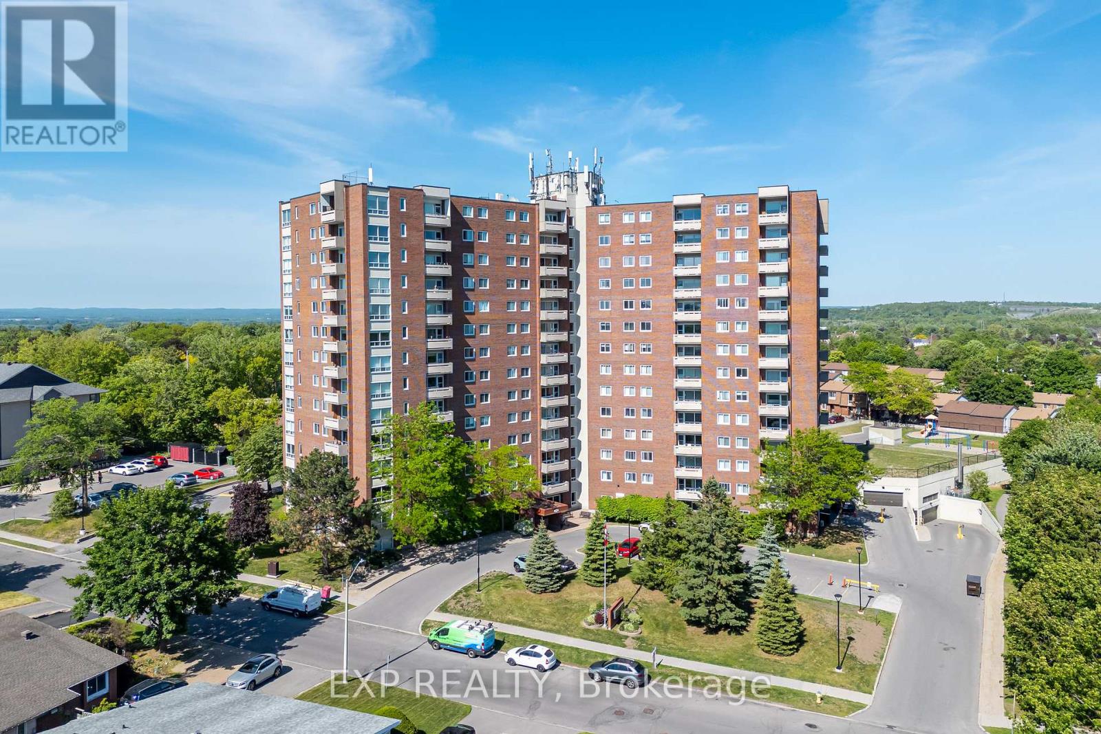 #203 915 ELMSMERE ROAD - 1