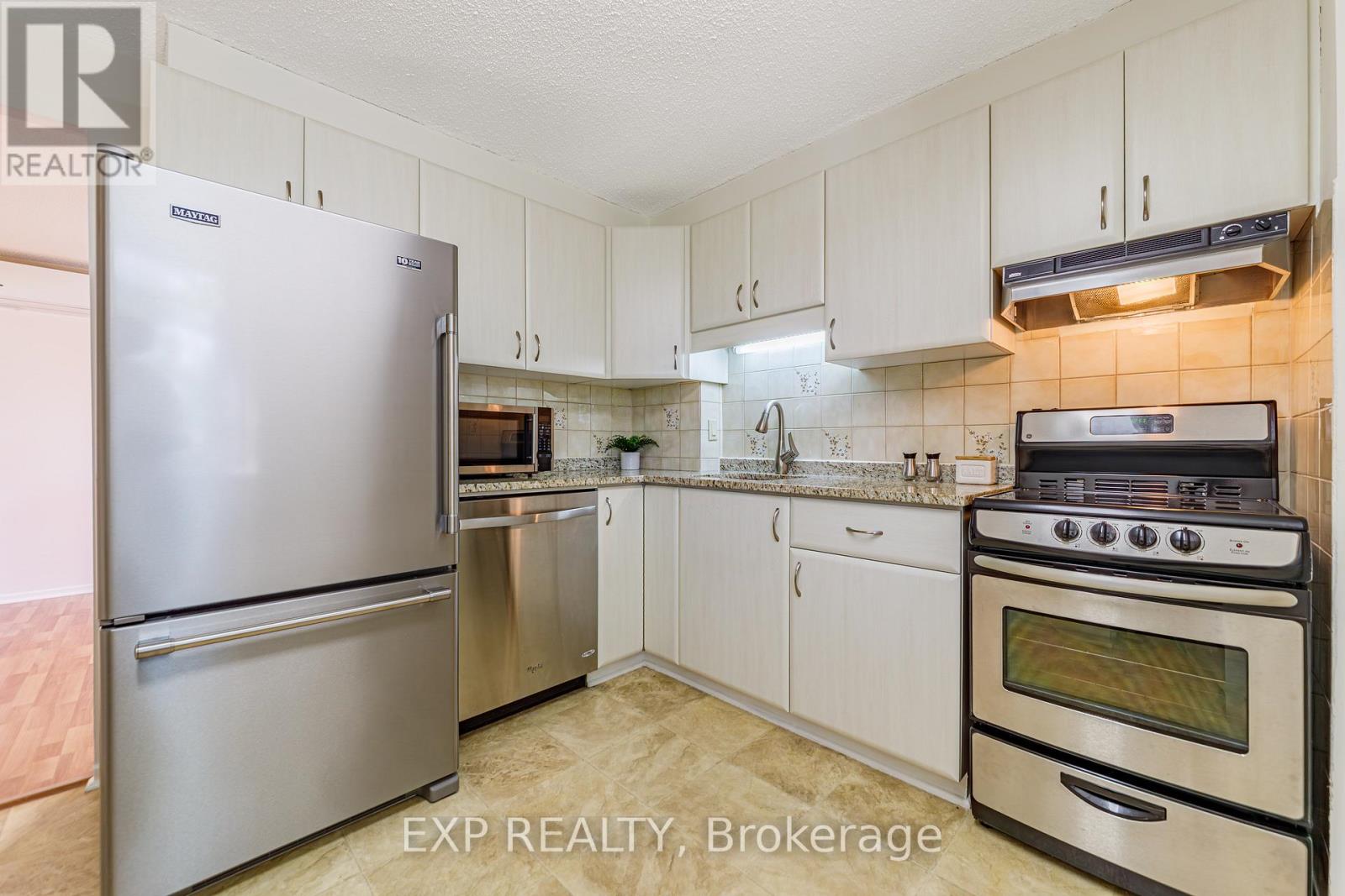 #203 915 ELMSMERE ROAD - 9