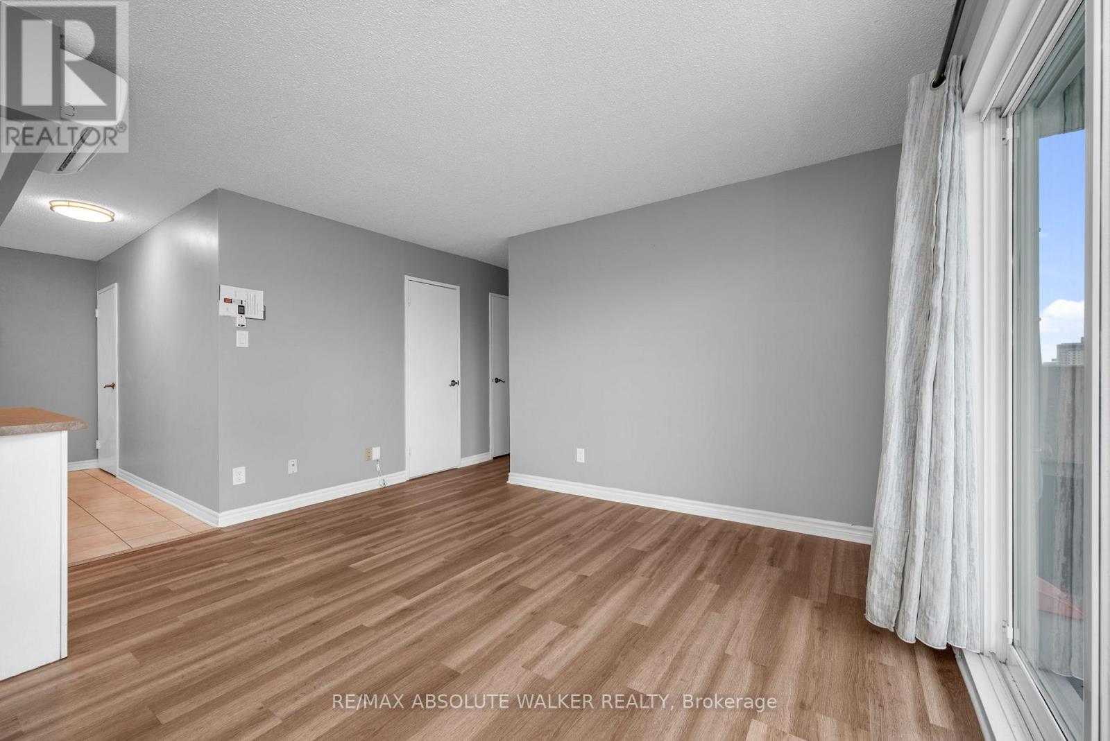 2 Bed, 1 Bath House for Rent in Ottawa – 1604 – 158C MCARTHUR AVENUE, Ottawa – MLS# X13517540 - Image 15
