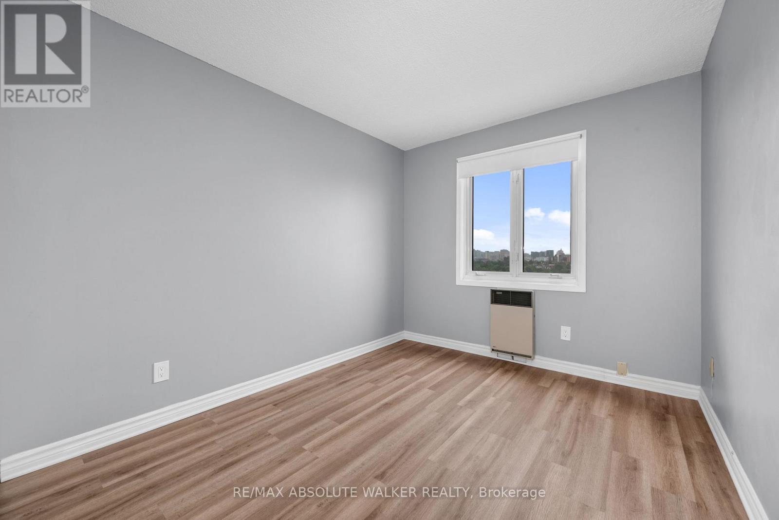 2 Bed, 1 Bath House for Rent in Ottawa – 1604 – 158C MCARTHUR AVENUE, Ottawa – MLS# X13517540 - Image 26