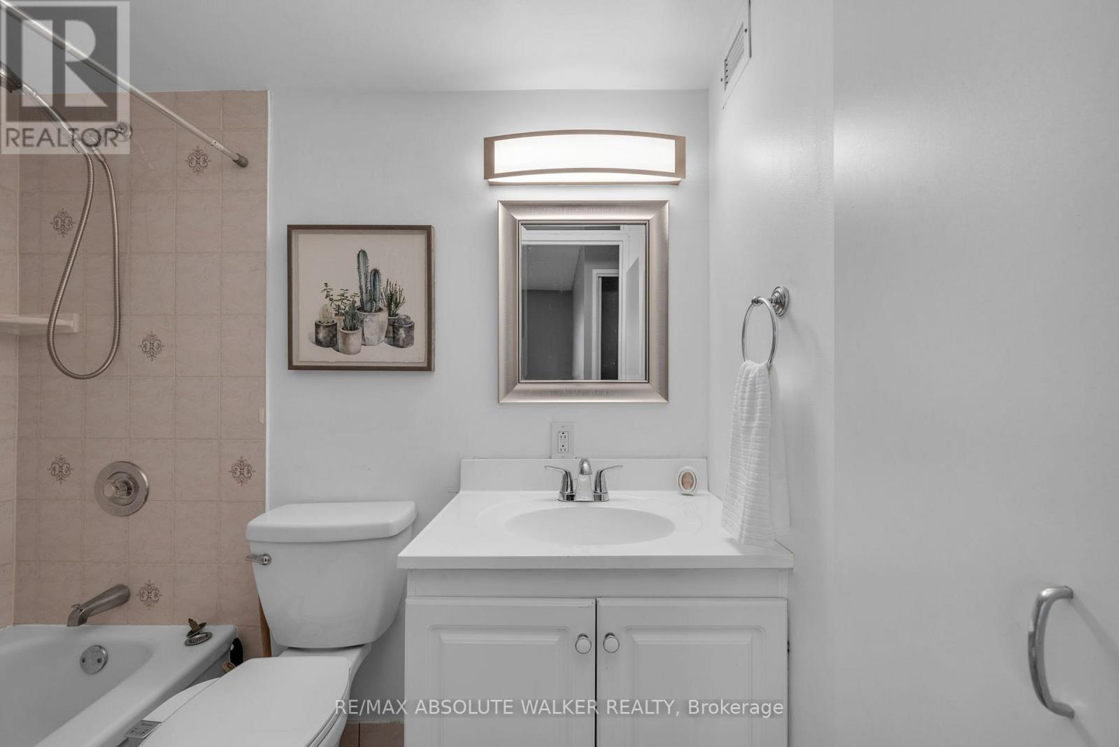 2 Bed, 1 Bath House for Rent in Ottawa – 1604 – 158C MCARTHUR AVENUE, Ottawa – MLS# X13517540 - Image 29