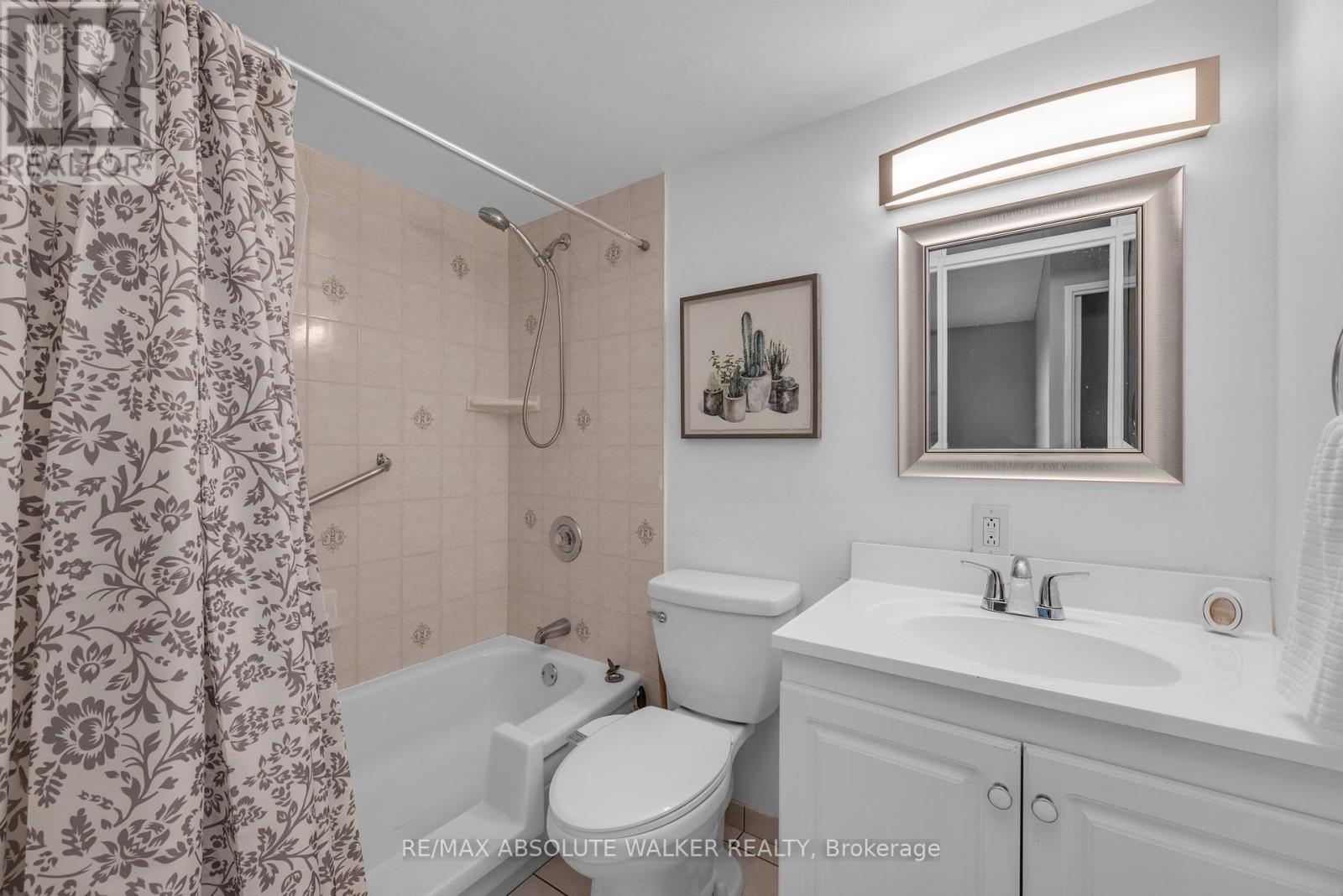 2 Bed, 1 Bath House for Rent in Ottawa – 1604 – 158C MCARTHUR AVENUE, Ottawa – MLS# X13517540 - Image 31