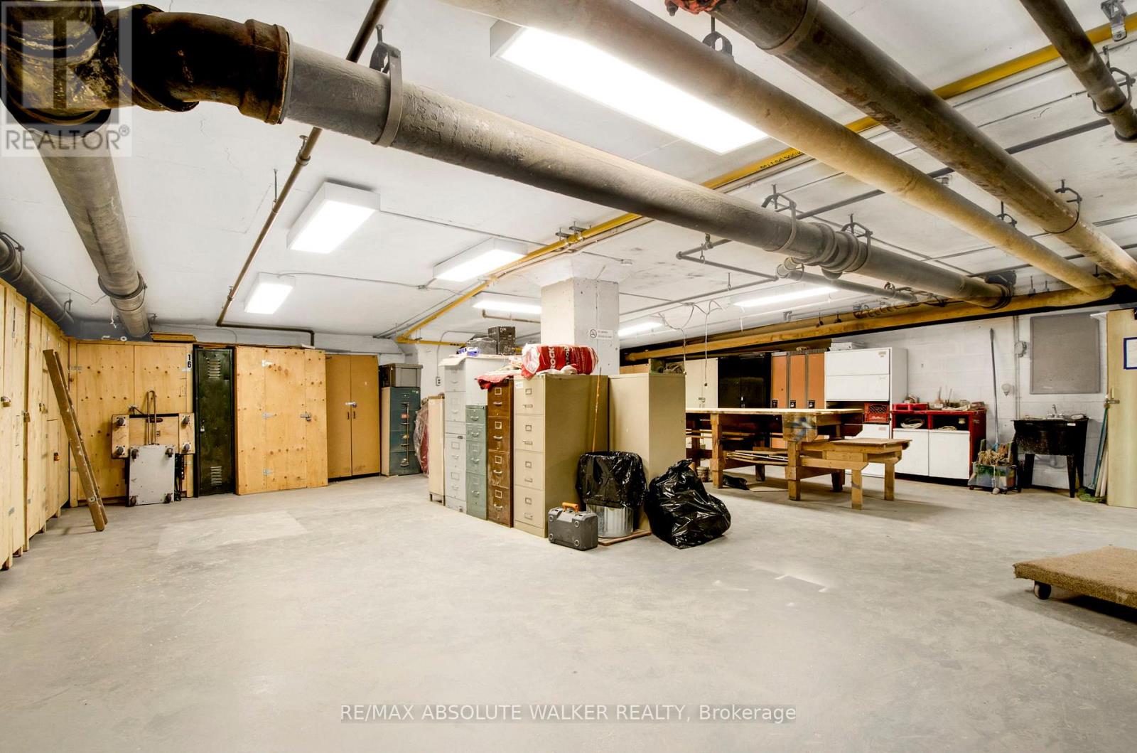 2 Bed, 1 Bath House for Rent in Ottawa – 1604 – 158C MCARTHUR AVENUE, Ottawa – MLS# X13517540 - Image 36