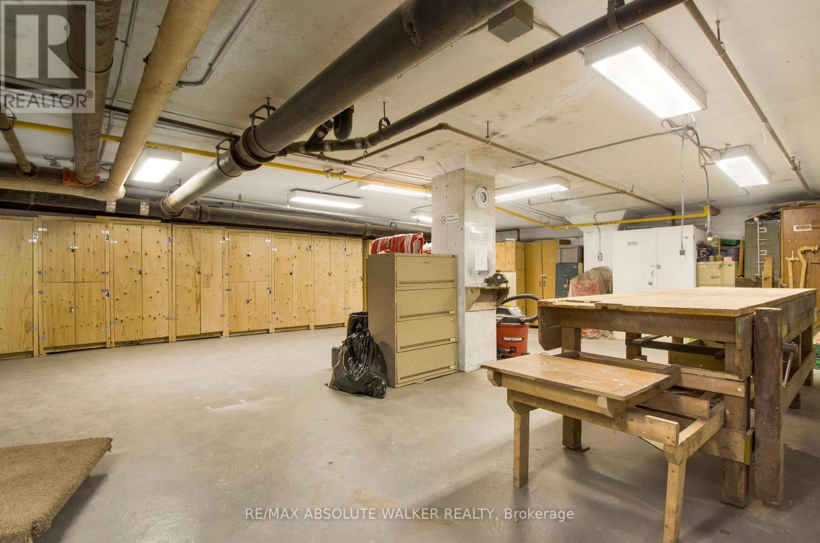 2 Bed, 1 Bath House for Rent in Ottawa – 1604 – 158C MCARTHUR AVENUE, Ottawa – MLS# X13517540 - Image 37