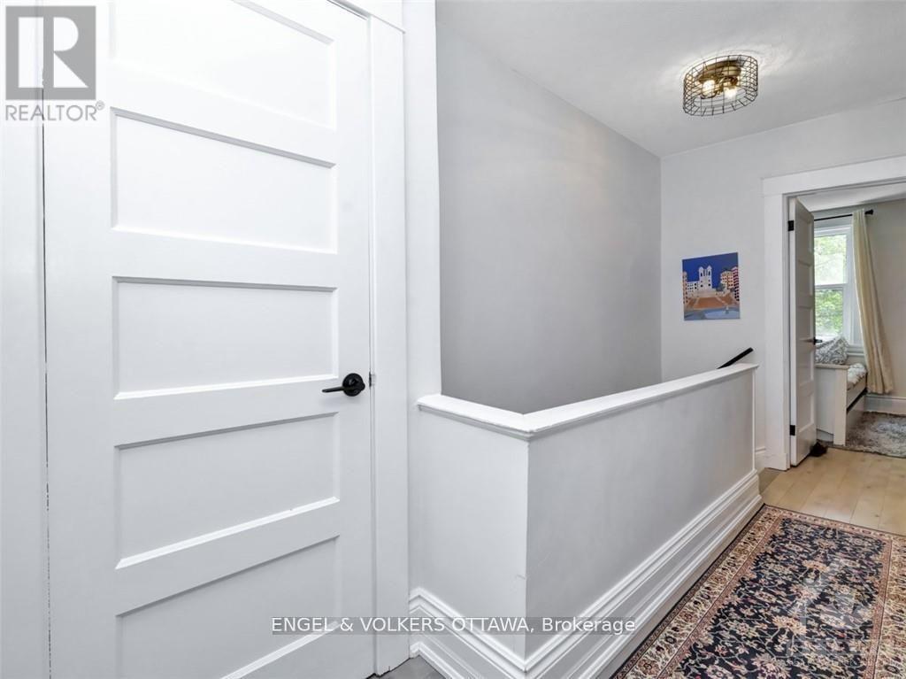 2 Bed, 1 Bath House for Rent in Ottawa – 187 IVY CRESCENT, Ottawa – MLS# X13517624 - Image 13