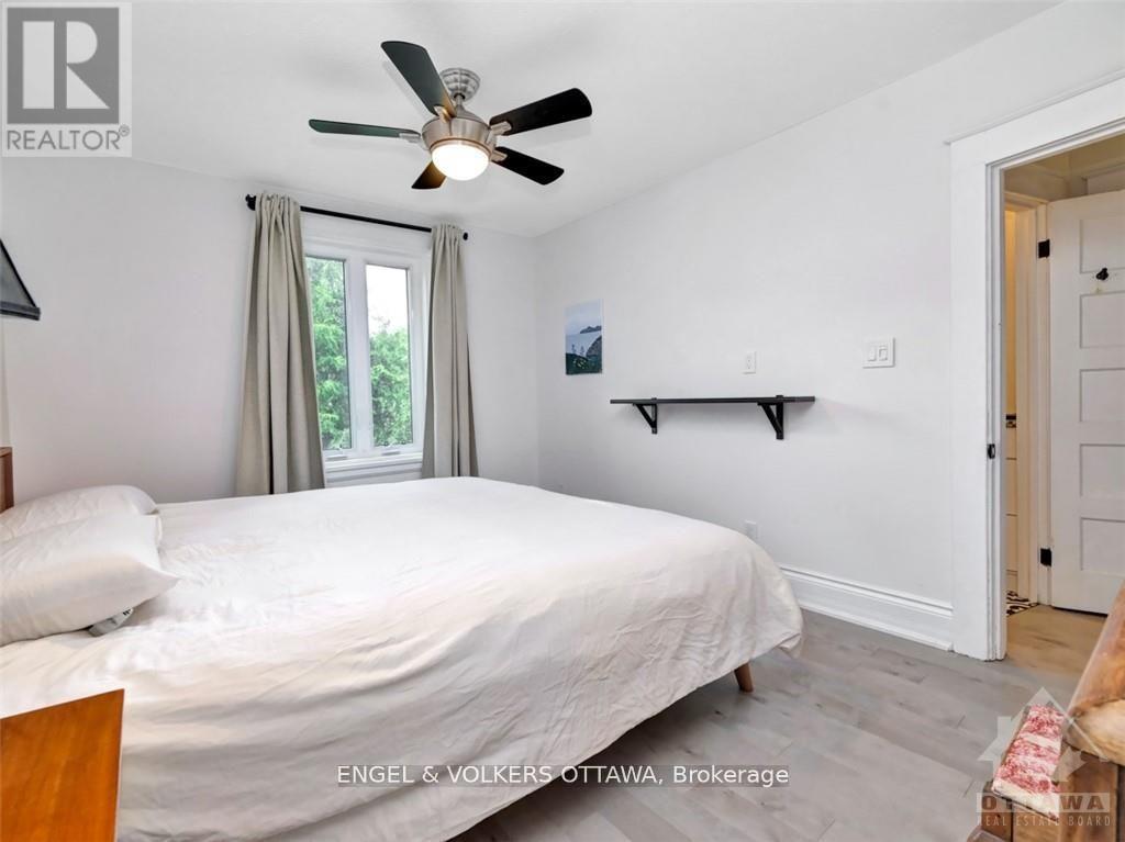 2 Bed, 1 Bath House for Rent in Ottawa – 187 IVY CRESCENT, Ottawa – MLS# X13517624 - Image 15