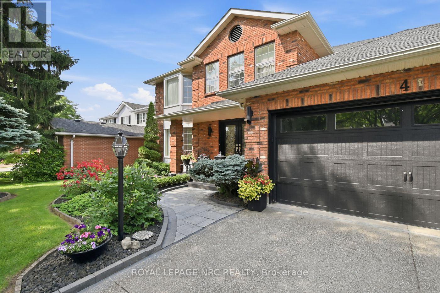 4 GREENVALE COURT - 2