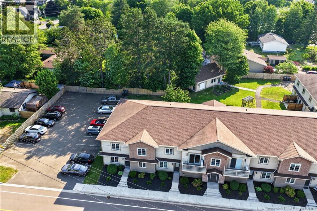 #201 98 Pleasant Street - 16