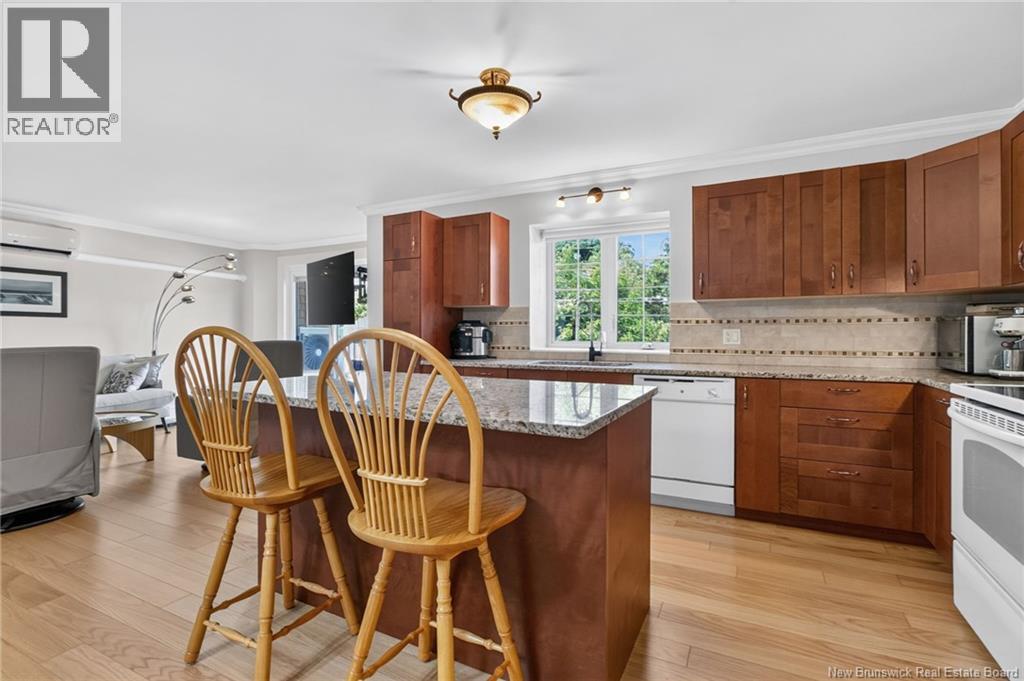 #201 98 Pleasant Street - 28