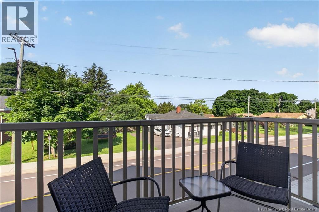 #201 98 Pleasant Street - 40