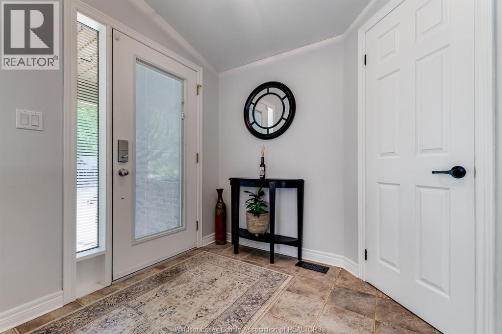 895 Malott AVENUE - 2